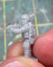 Load image into Gallery viewer, 15mm Modern SEALs in Ramadi 2006